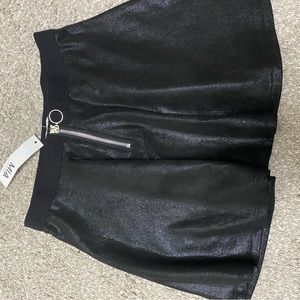 Mia skirt girls size large